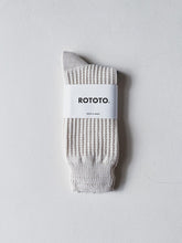 Load image into Gallery viewer, ROTOTO COTTON WAFFLE CREW IN RAW WHITE SIZE SMALL
